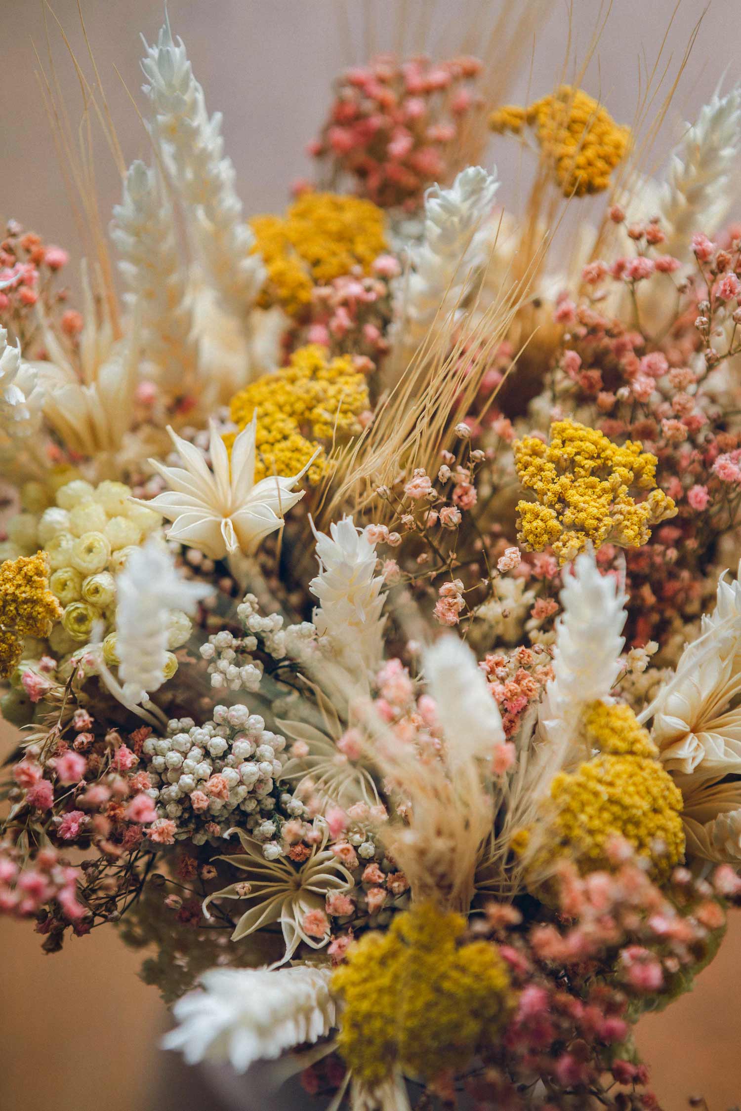 photographe mariage bouquet mariee fleurs sechees